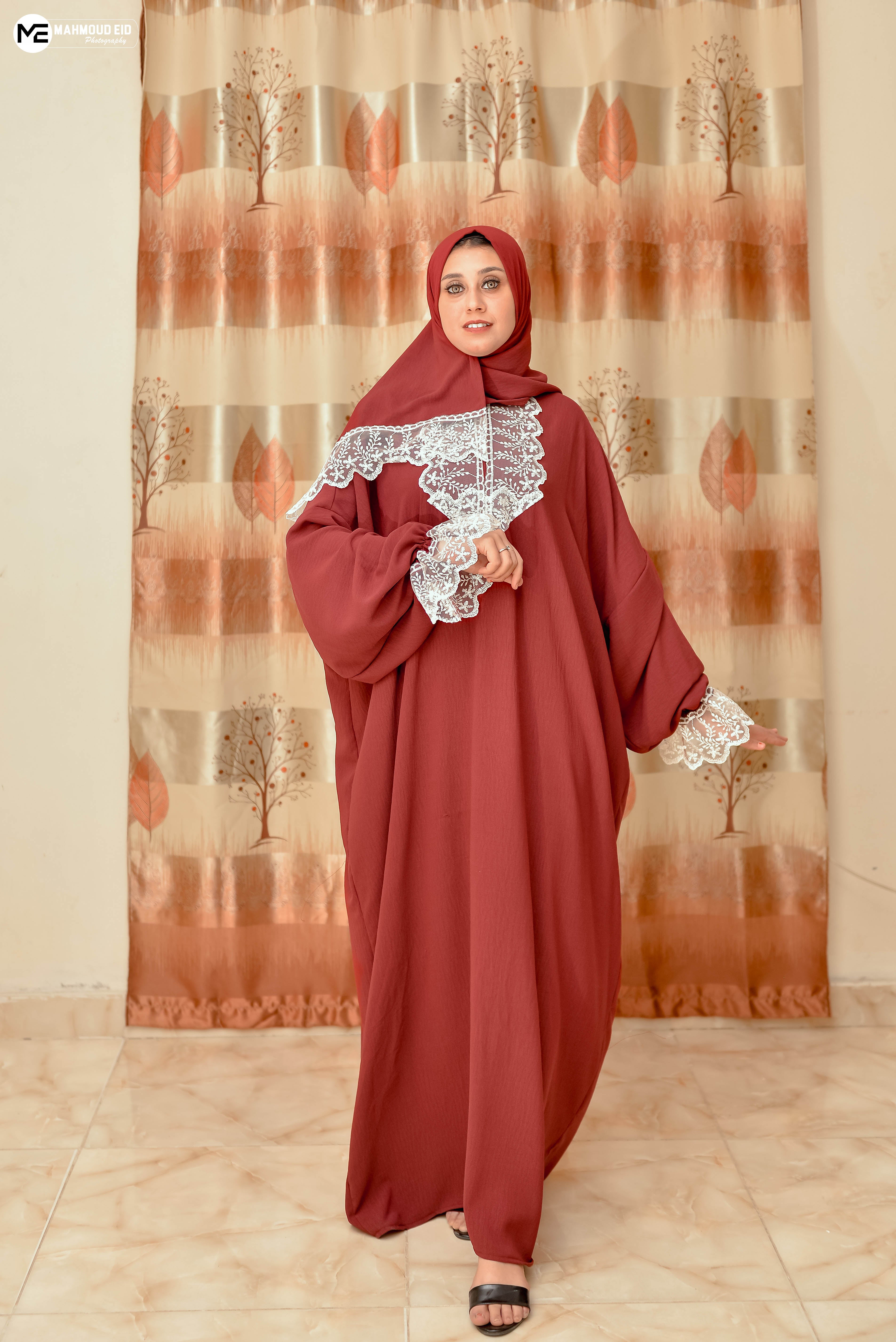 Islamic Prayer Isdal- Burgundy color